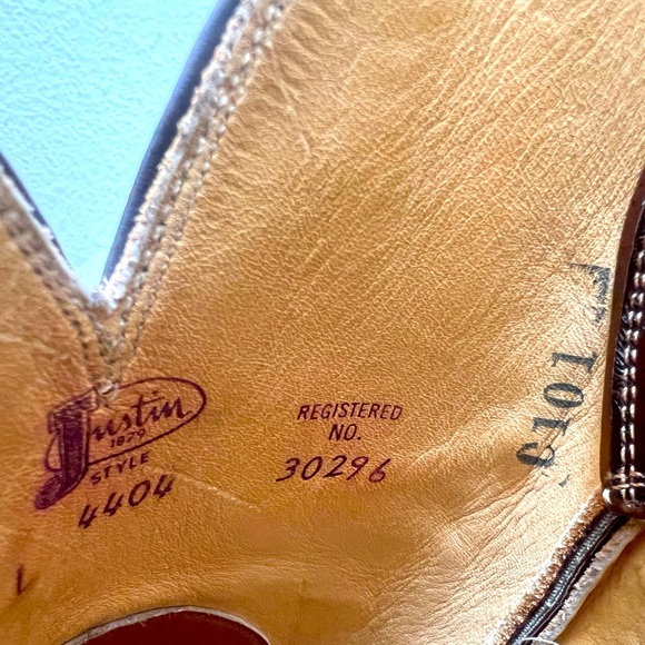 Rare Vintage Justin Brown Cowboys Boots - Picture 9 of 14